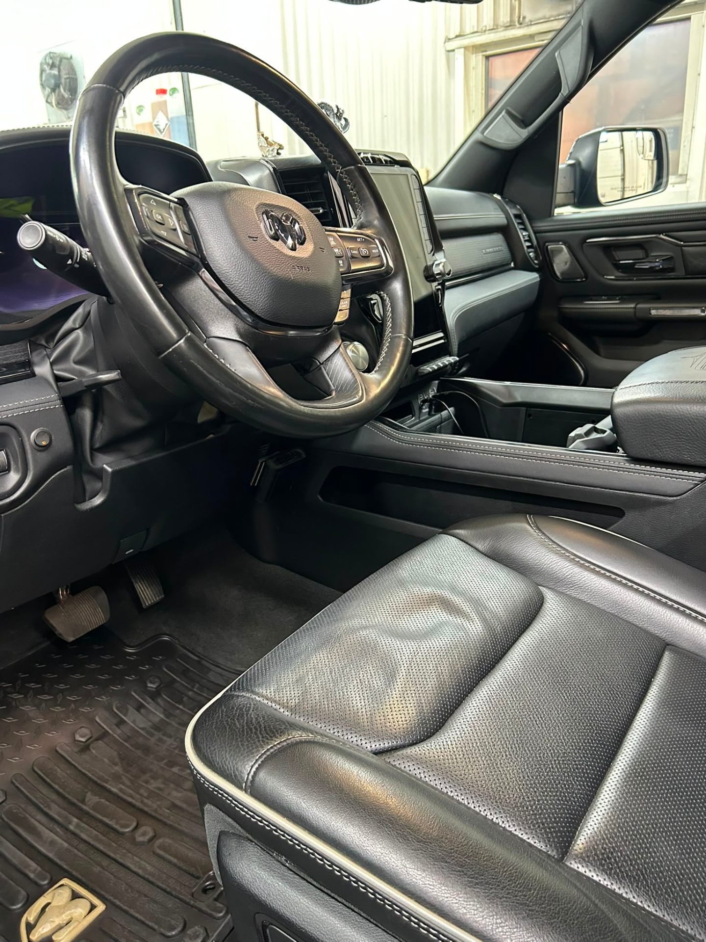 Invändig rekond – Dodge RAM 1500 – efter